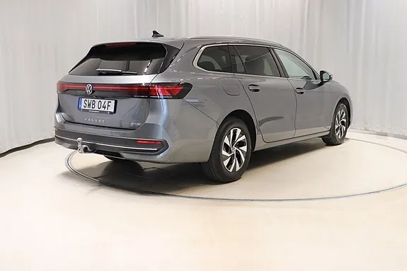 Volkswagen Passat 2025 photo 4