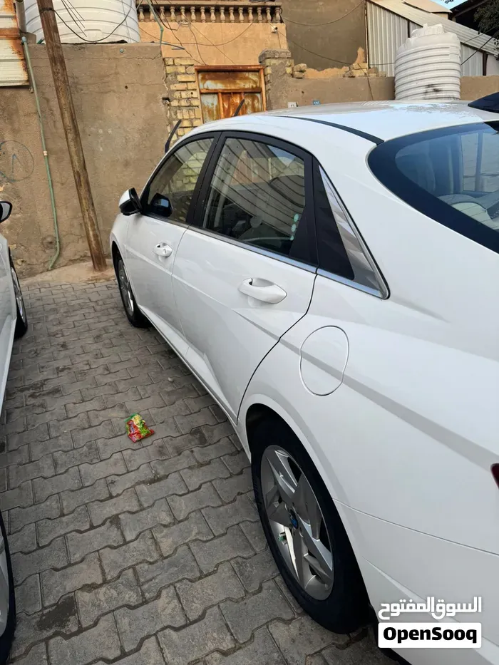 Hyundai Accent 2025 photo 3