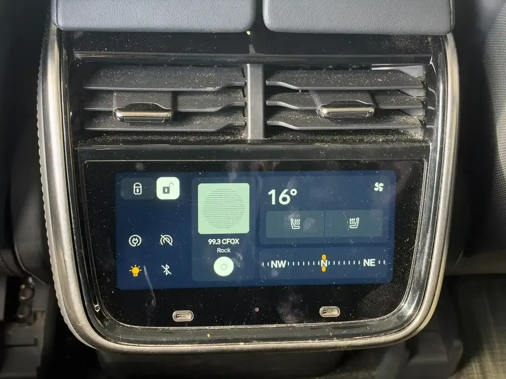 Rivian R1S 2023 photo 5