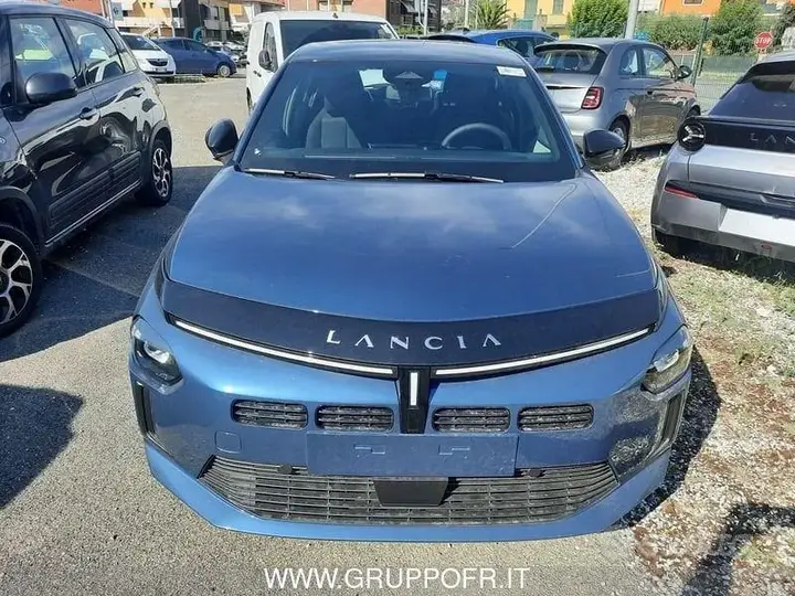 Lancia Ypsilon 2026 photo 2