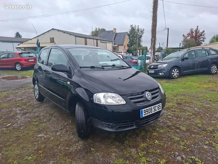 Volkswagen Fox 2005 photo 2