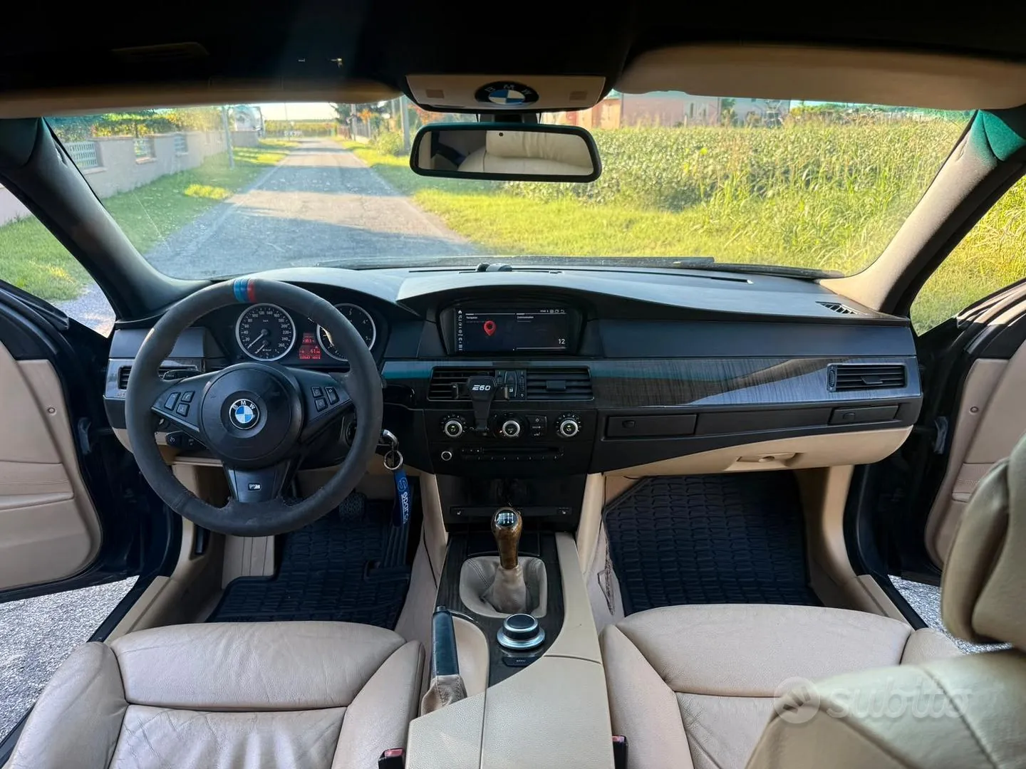 BMW E60 2004 photo 5