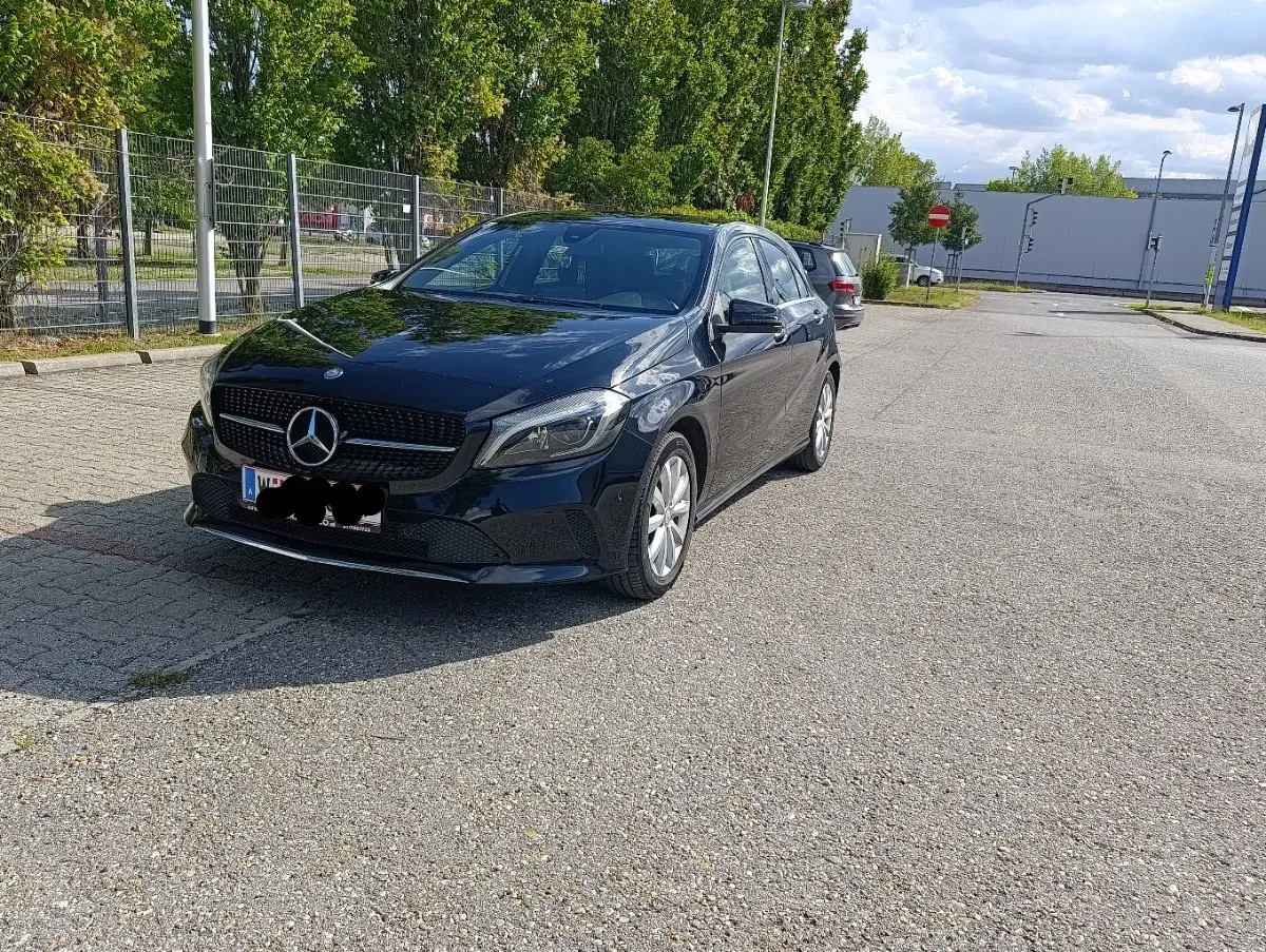 Mercedes-Benz A-Class 2016 photo 3