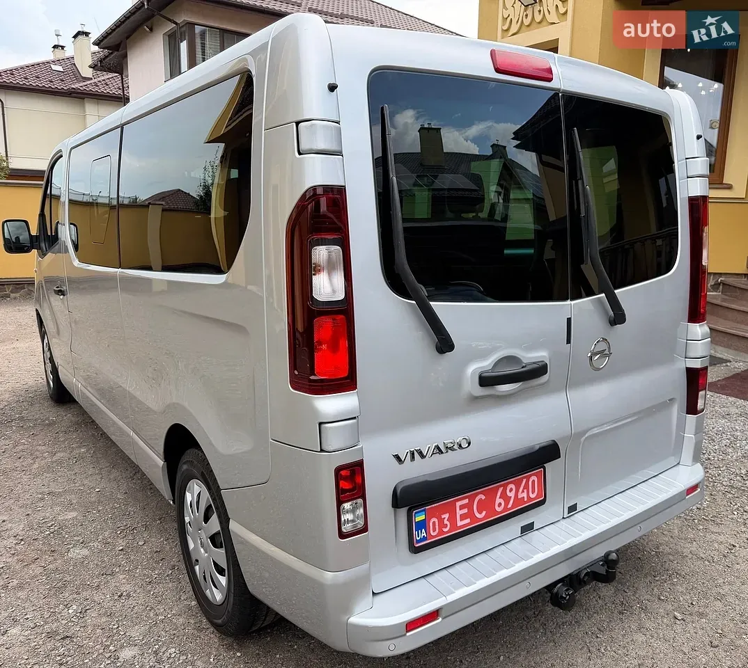 Opel Vivaro 2017 photo 5