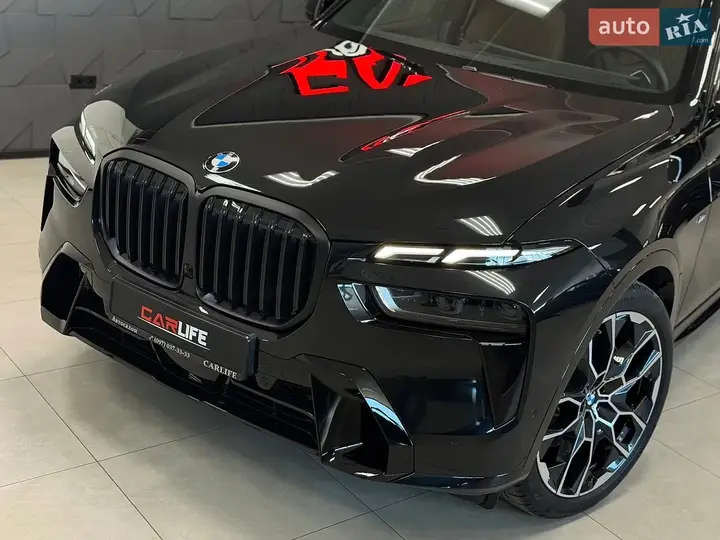 BMW X7 2025 photo 5