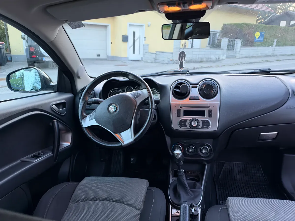 Alfa Romeo Mito 2010 photo 3