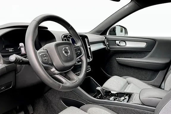 Volvo Xc40 2025 photo 5