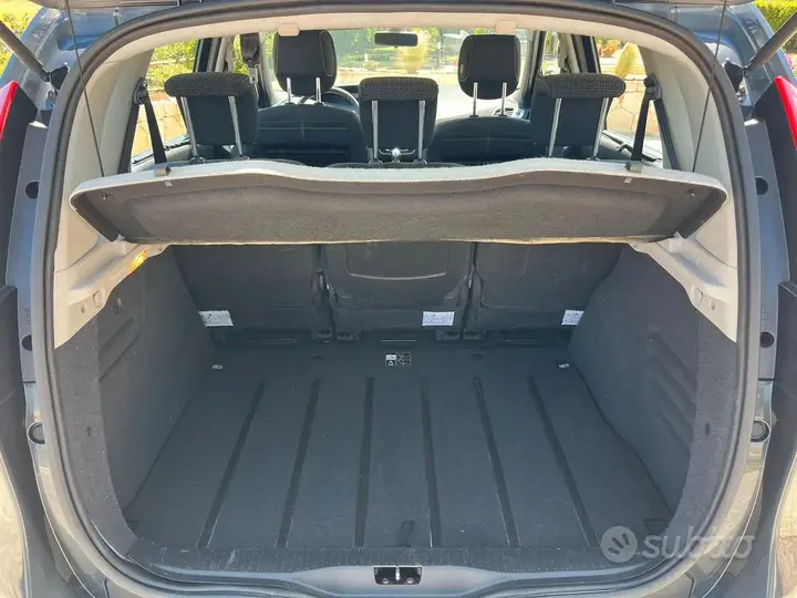 Renault Scenic 2010 photo 5