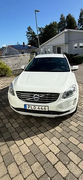 Volvo Xc60 2017 photo 2