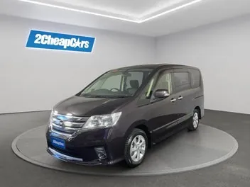 Nissan Serena 2012 photo 2