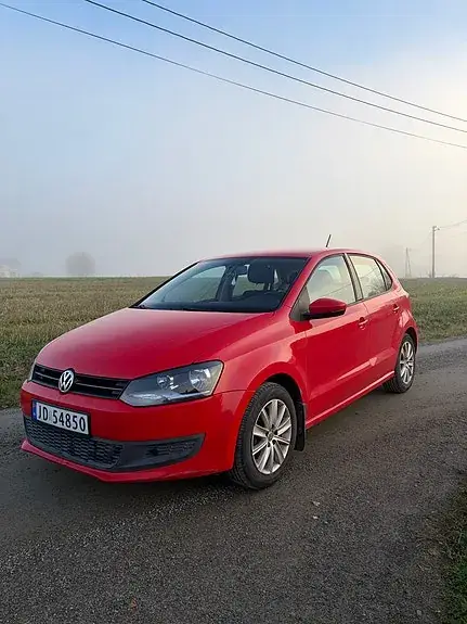 Volkswagen Polo 2010 photo 2