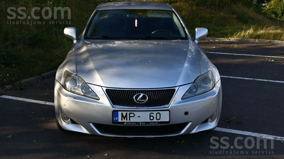 Lexus Is 2006 photo 4
