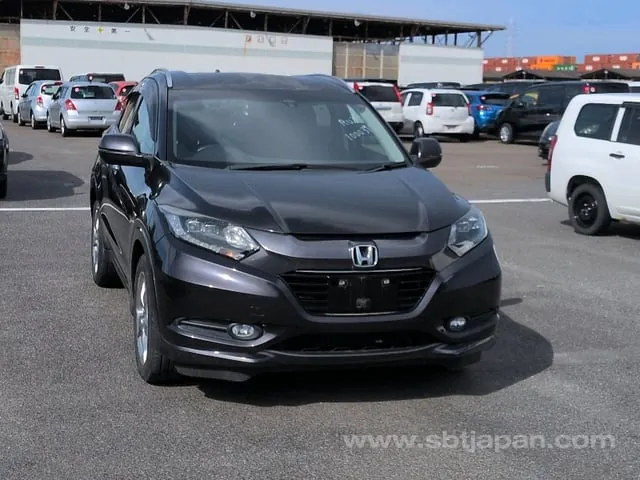 Honda Vezel Hybrid X