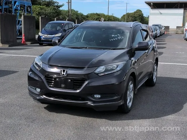 Honda Vezel Hybrid X 2014 photo 2