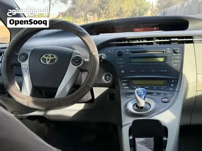 Toyota Prius 2011 photo 3