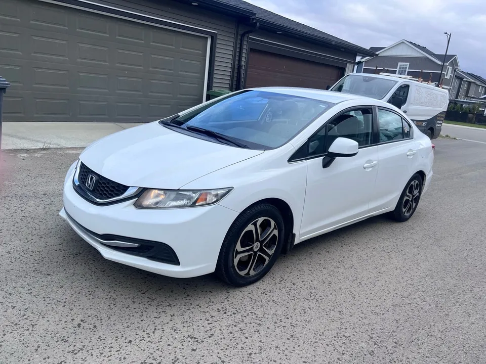 Honda Civic 2013 photo 2