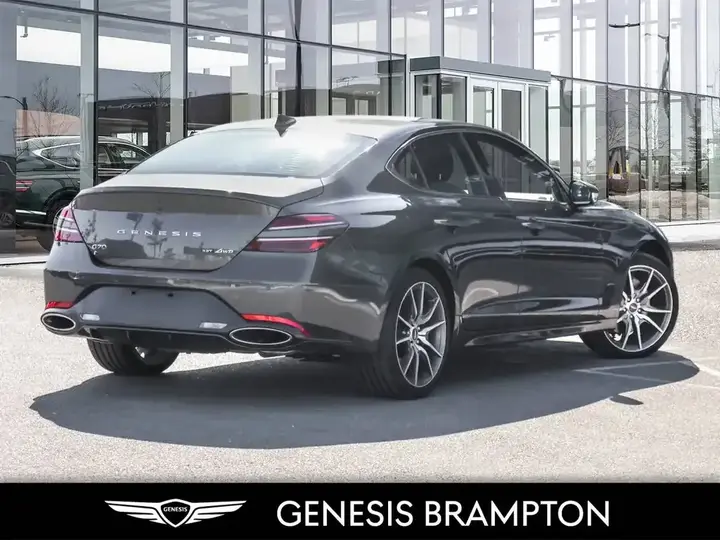Genesis G70 2022 photo 2