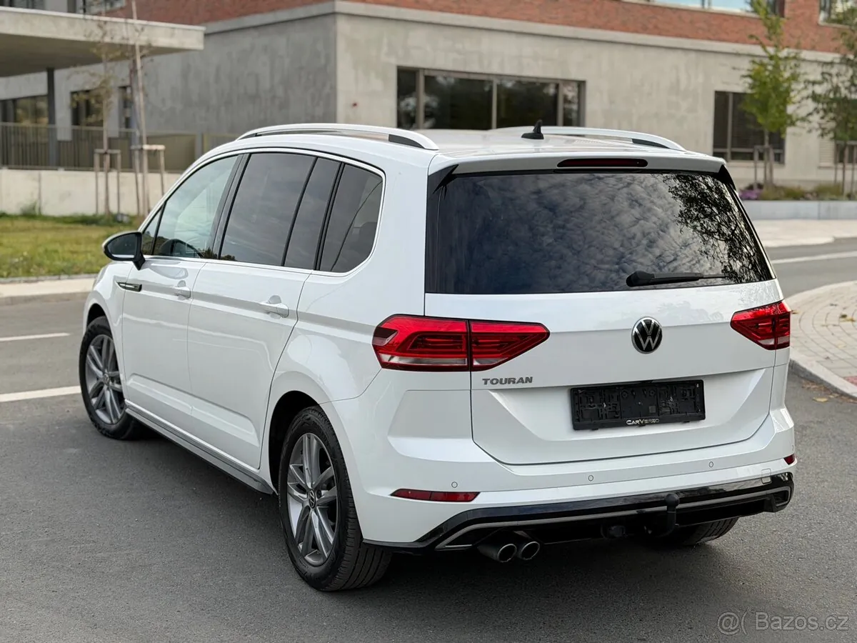 Volkswagen Touran 2026 photo 3