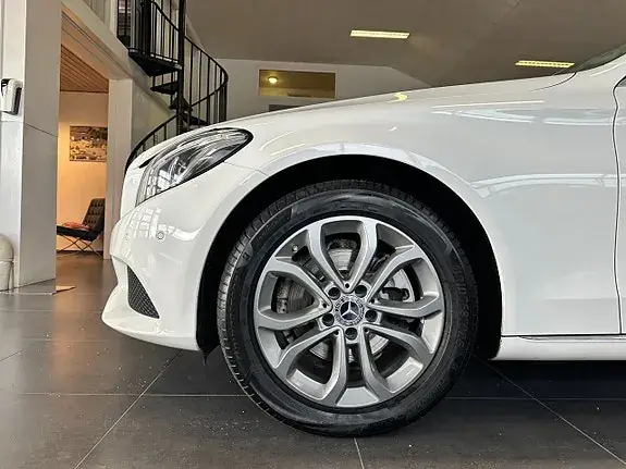 Mercedes-Benz C 220 D 2018 photo 5