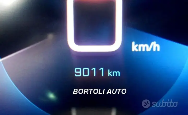 Peugeot 2008 2023 photo 5