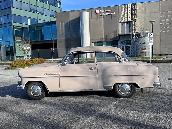 Opel Rekord 1955 photo 2