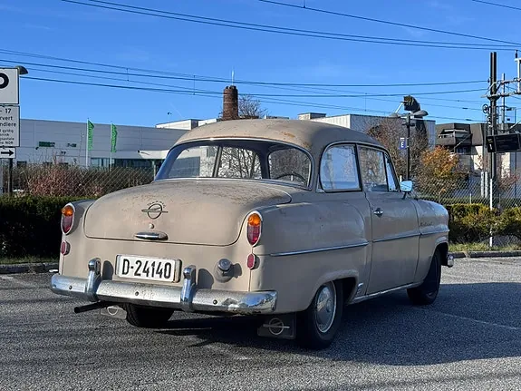 Opel Rekord 1955 photo 4