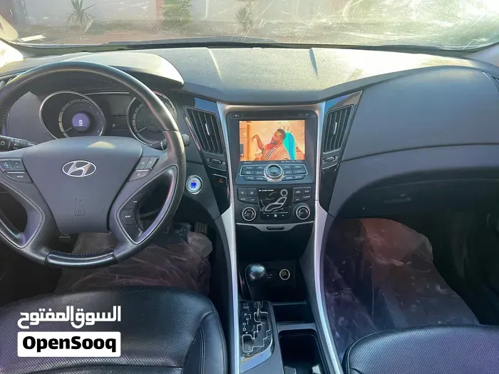 Hyundai Sonata 2011 photo 3