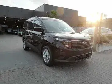 Ford Tourneo Courier 2026 photo 4