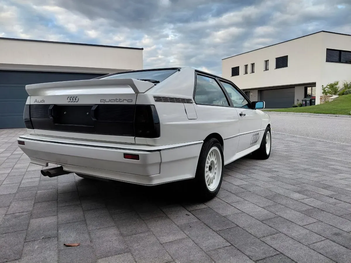 Audi Sonstige 1988 photo 2