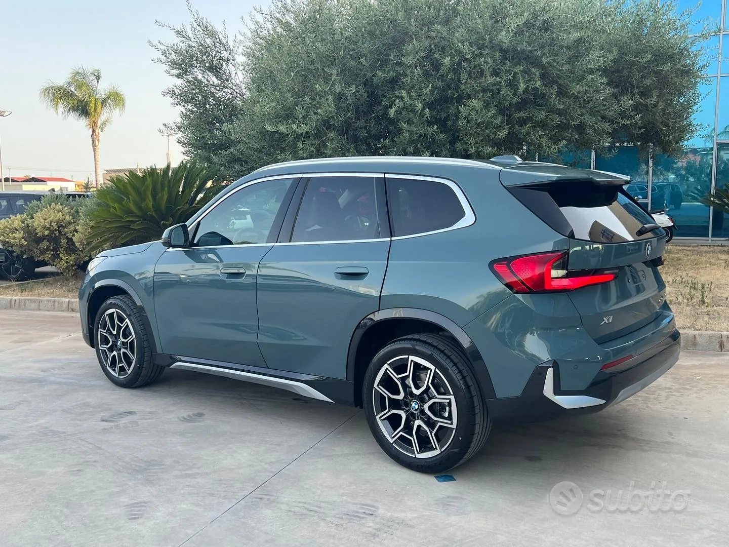 BMW X1 photo 3