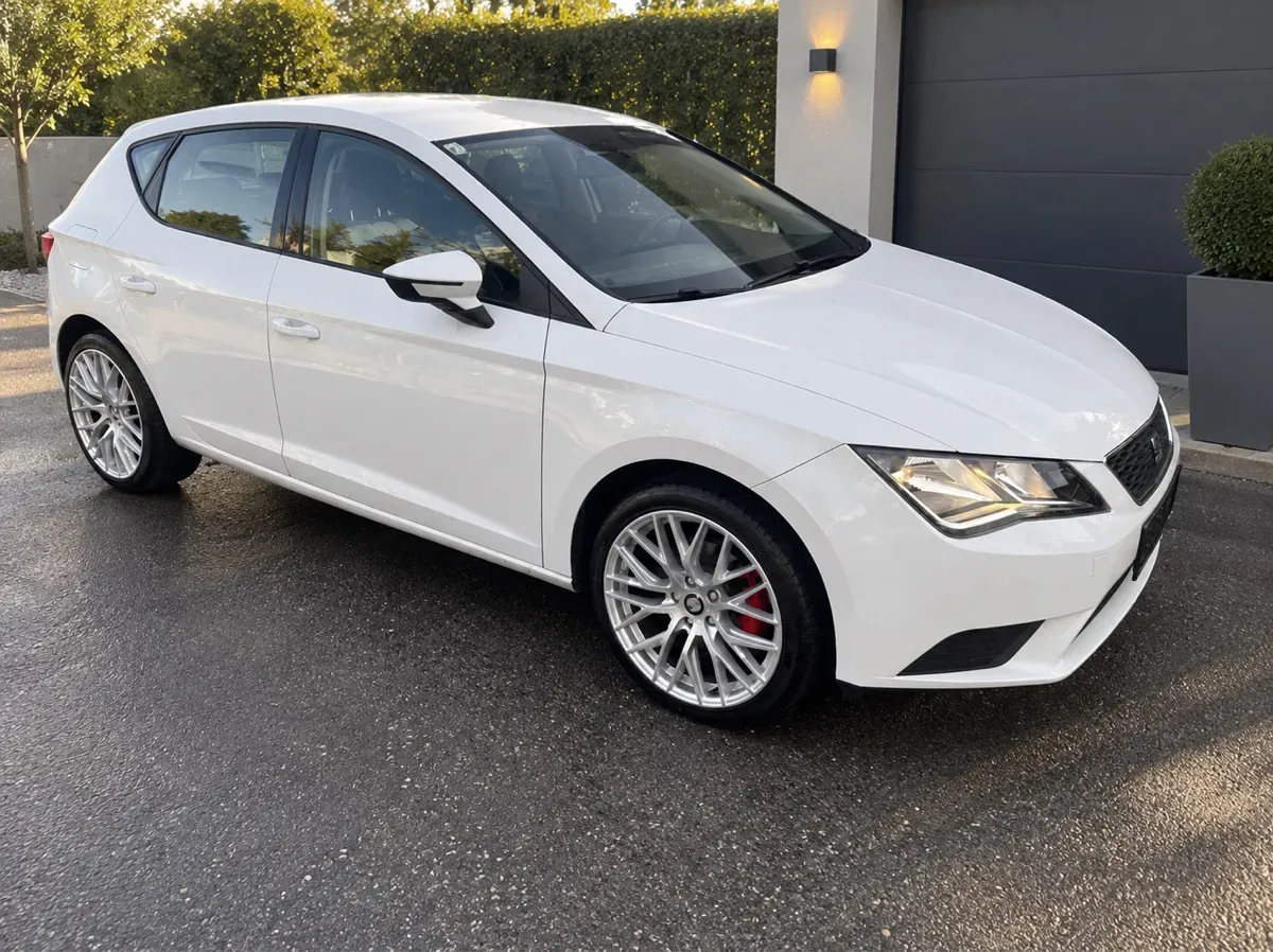 Seat Leon 2015 photo 2