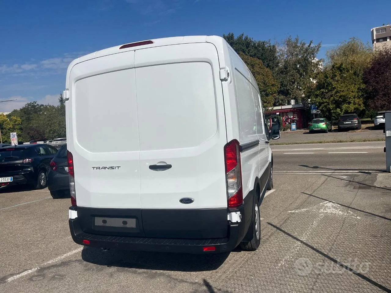 Ford Transit 2025 photo 3