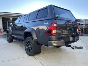 Toyota Hilux 2025 photo 4