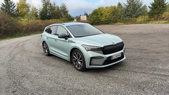 Skoda Enyaq 2021 photo 3