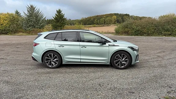 Skoda Enyaq 2021 photo 4
