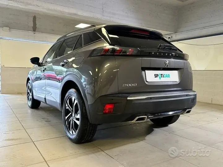 Peugeot 2008 2023 photo 3
