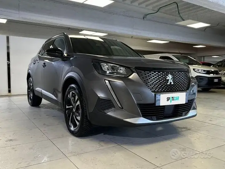 Peugeot 2008 2023 photo 5