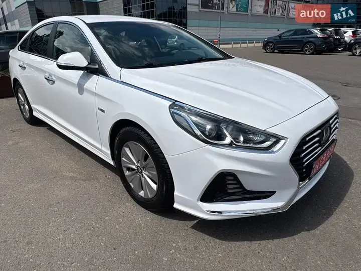 Hyundai Sonata 2019 photo 2