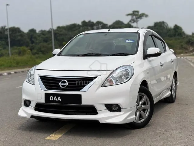 Nissan Almera