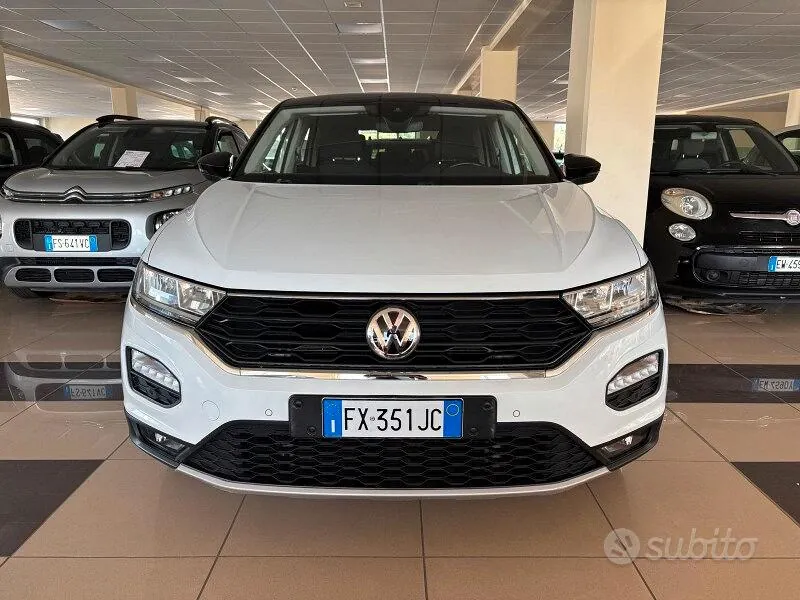 Volkswagen T-Roc 2019 photo 2
