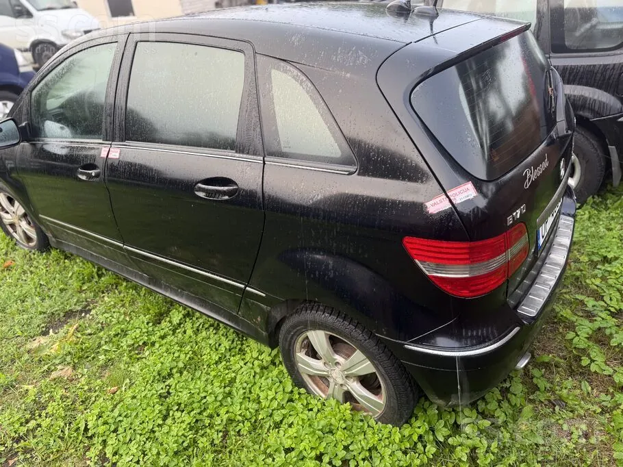 Mercedes-Benz B170 2008 photo 5