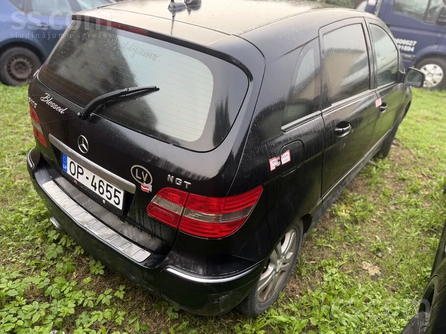 Mercedes-Benz B170 2008 photo 4