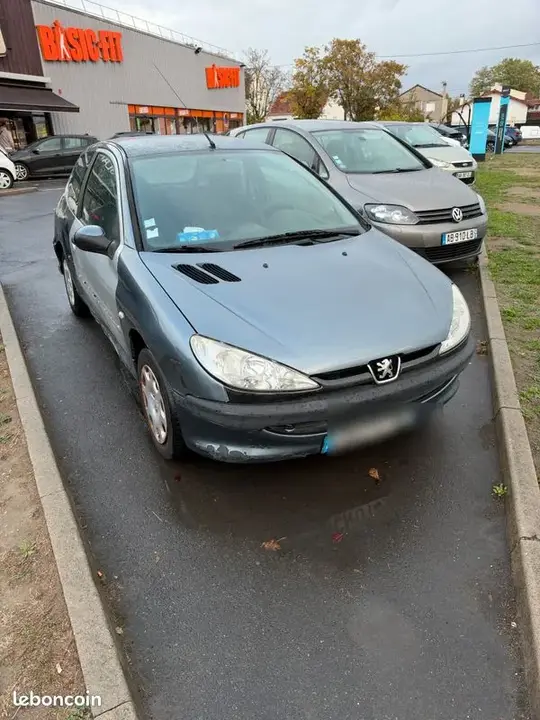 Peugeot 206 2006 photo 2