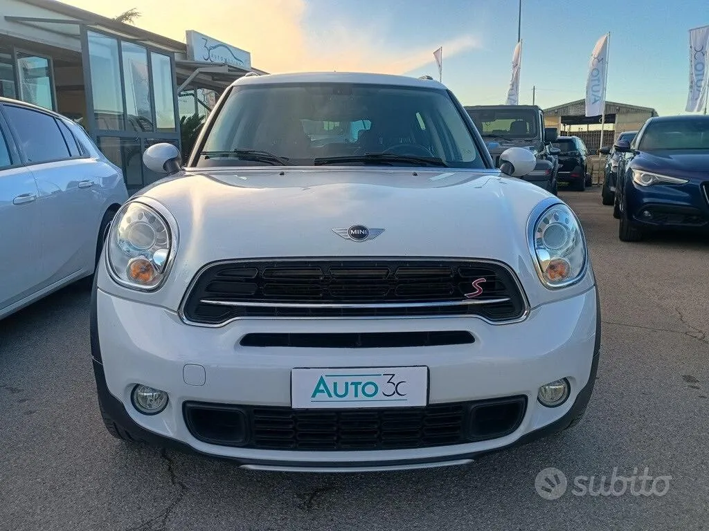 Mini Countryman 2015 photo 2