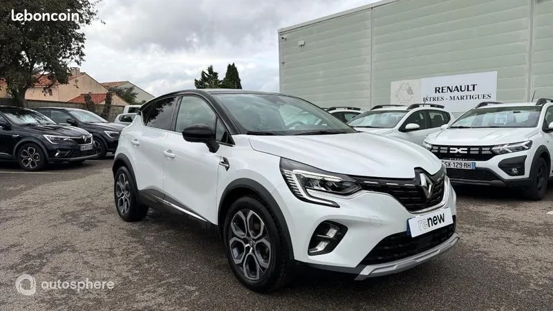 Renault Captur 2023 photo 3