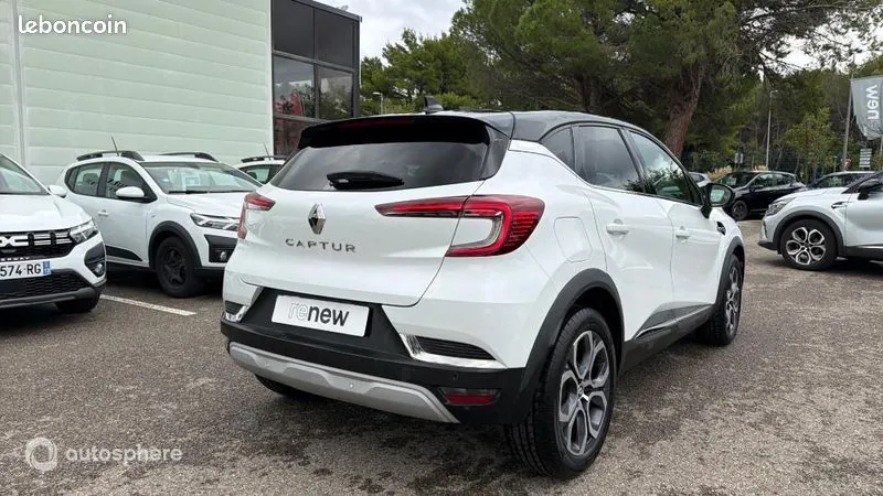 Renault Captur 2023 photo 5
