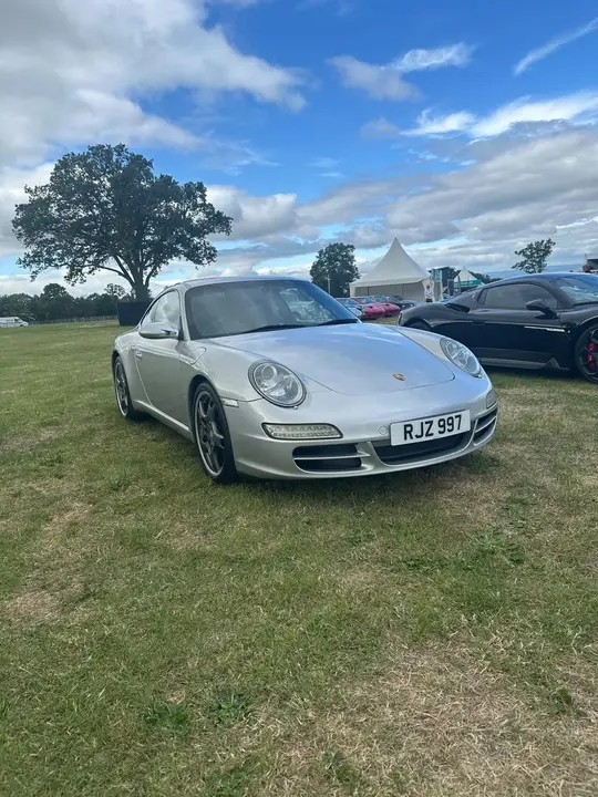 Porsche 911 2005 photo 2