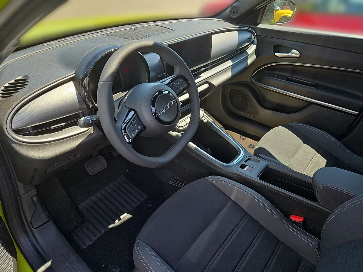 Fiat 600 2026 photo 2