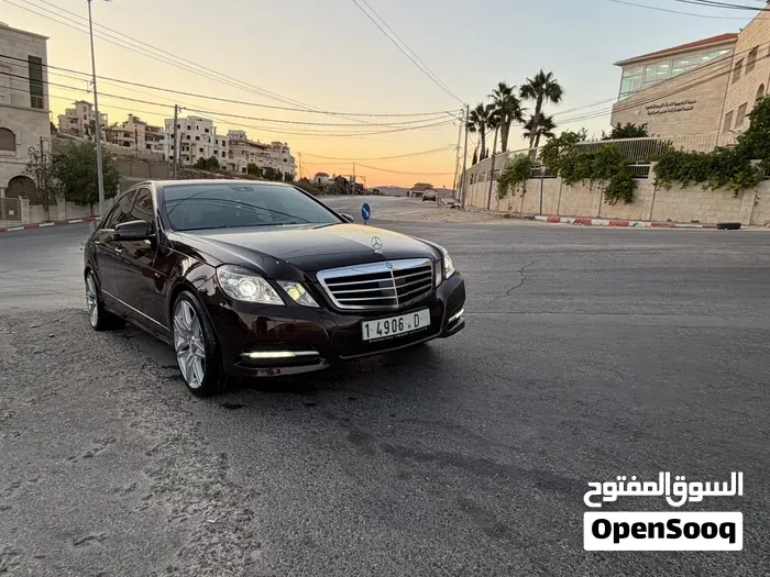 Mercedes-Benz E-Class 2009 photo 4