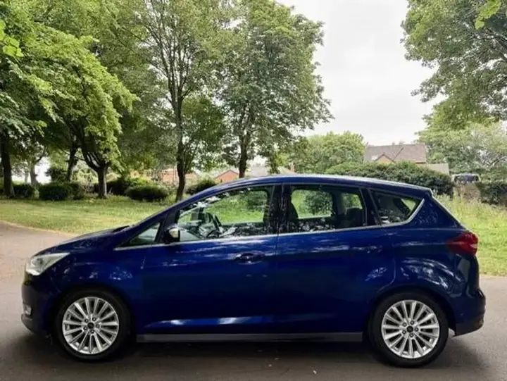 Ford C-Max 2016 photo 5